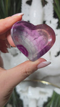 Laden und Abspielen von Videos im Galerie-Viewer, Fluorit Herz Schale
