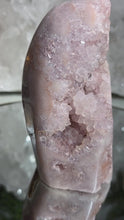 Laden und Abspielen von Videos im Galerie-Viewer, Pink Amethyst Freeform
