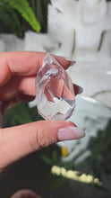 Laden und Abspielen von Videos im Galerie-Viewer, Facettierte Rauchquarz Spitze
