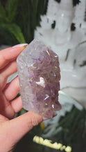 Laden und Abspielen von Videos im Galerie-Viewer, Amethyst Achat Turm
