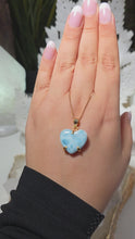 Laden und Abspielen von Videos im Galerie-Viewer, High Quality Kettenanhänger Larimar Gold
