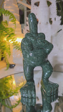 Laden und Abspielen von Videos im Galerie-Viewer, Mittelfinger Carving
