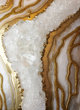 Lade das Bild in den Galerie-Viewer, Kristallinspirierte Wandkunst Goldfluss 60x60
